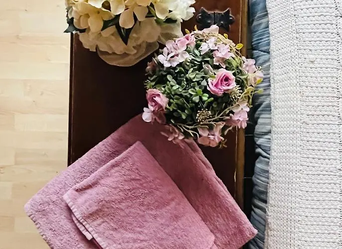 Benedetta Couette-café