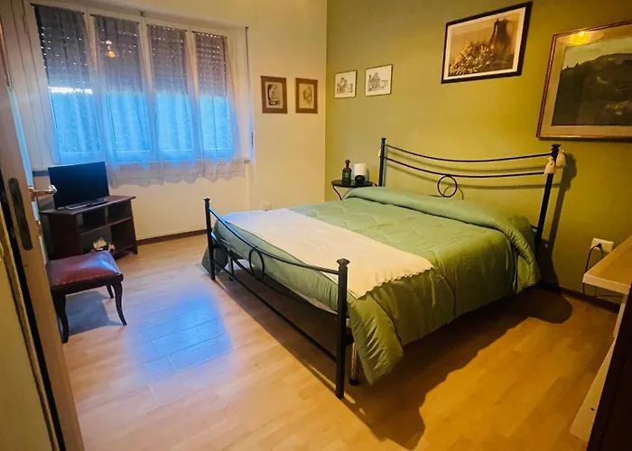 Benedetta Nocleg ze śniadaniem 3*